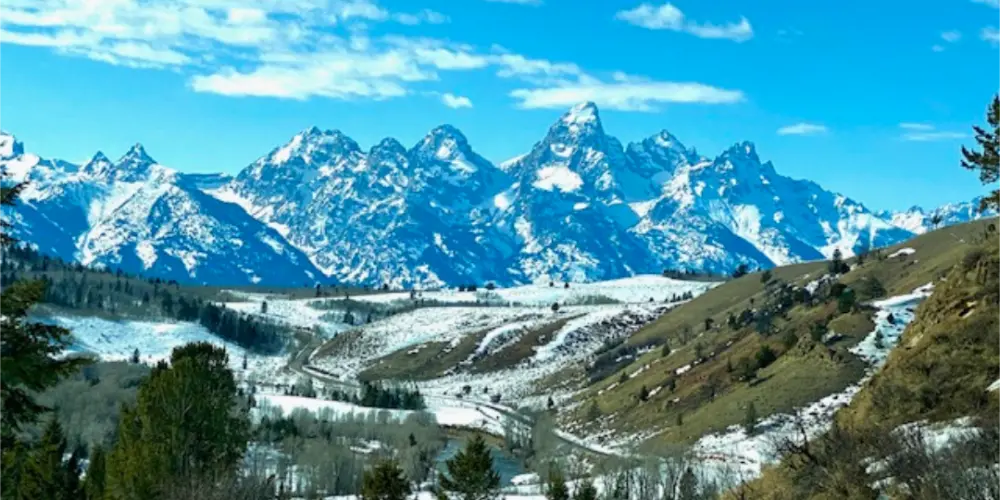 Gros Ventre snowmobile tour
