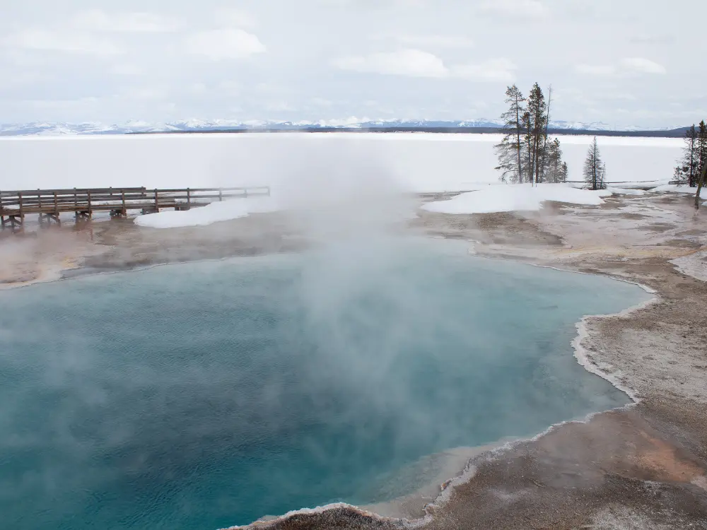 Yellowstone snowmobile tours